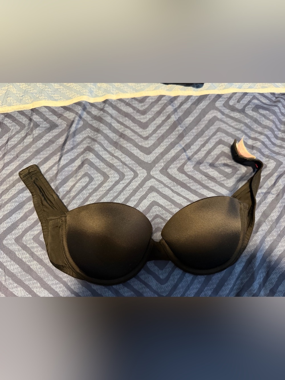 PINK Victoria's Secret Black Strapless Convertible T-Shirt Bra